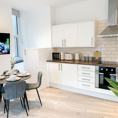 1-Bedroom Apartments In Shoreditch, Old Street, Hoxton Лондон Экстерьер фото