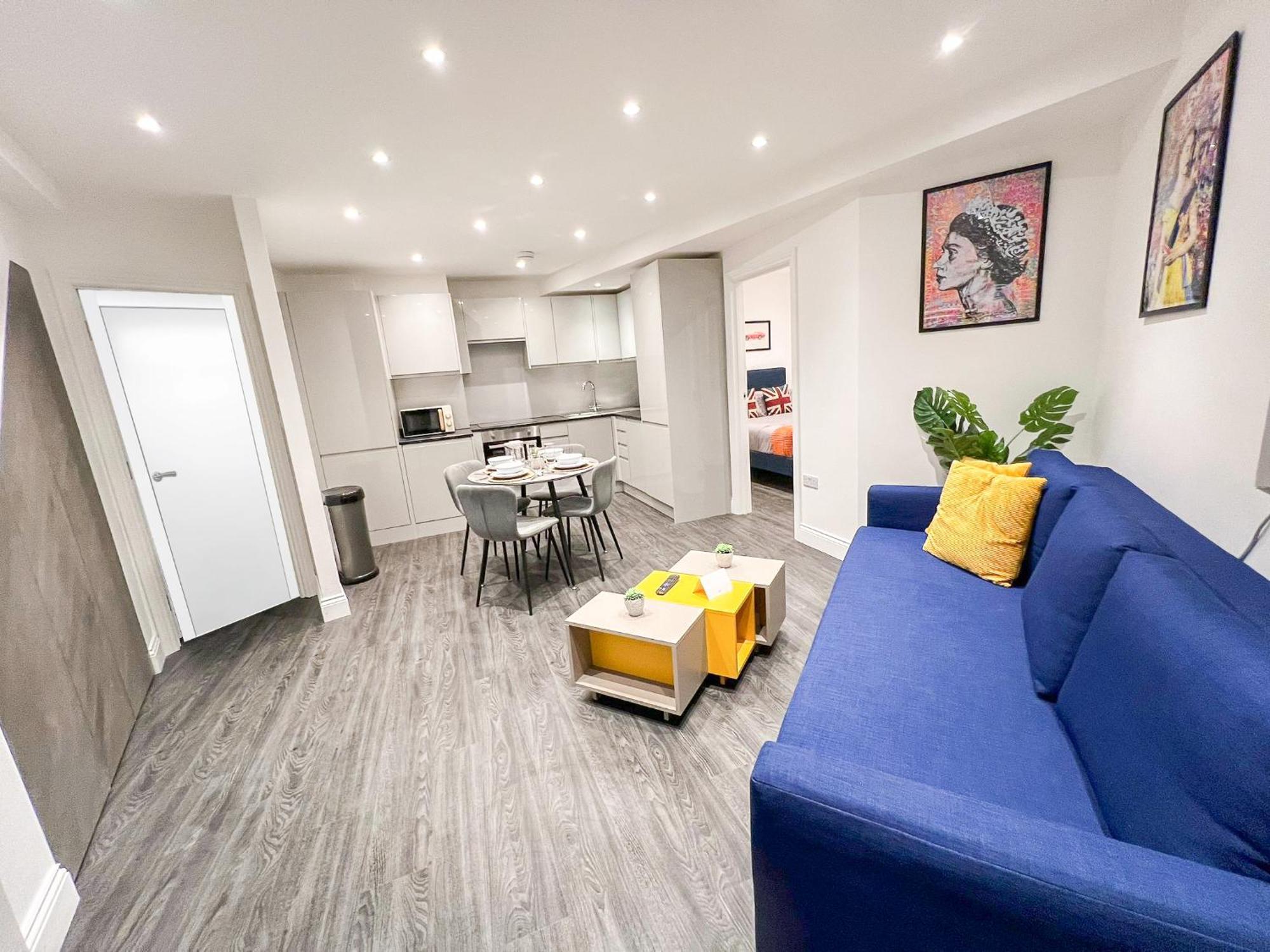 1-Bedroom Apartments In Shoreditch, Old Street, Hoxton Лондон Экстерьер фото