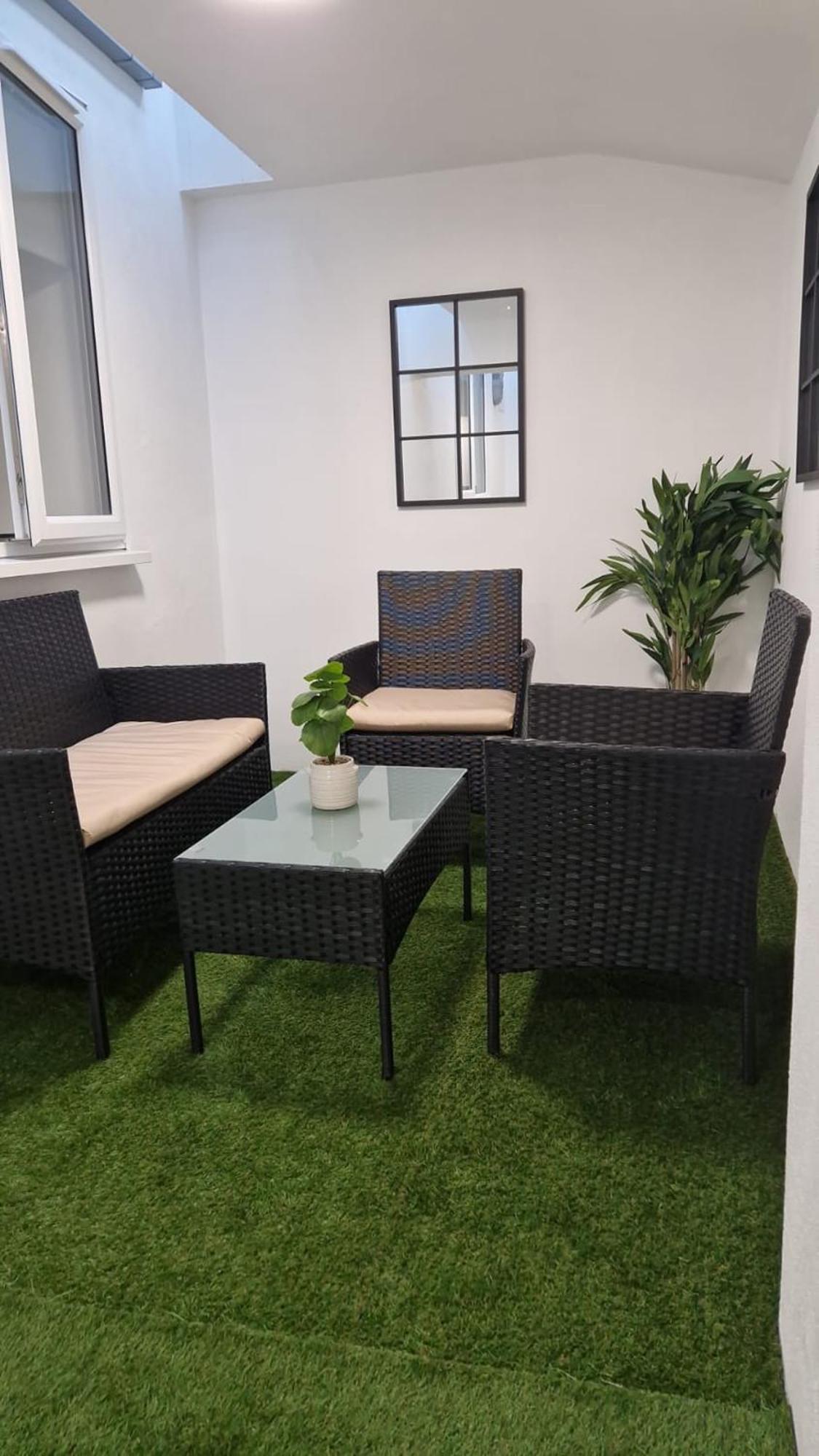 1-Bedroom Apartments In Shoreditch, Old Street, Hoxton Лондон Экстерьер фото